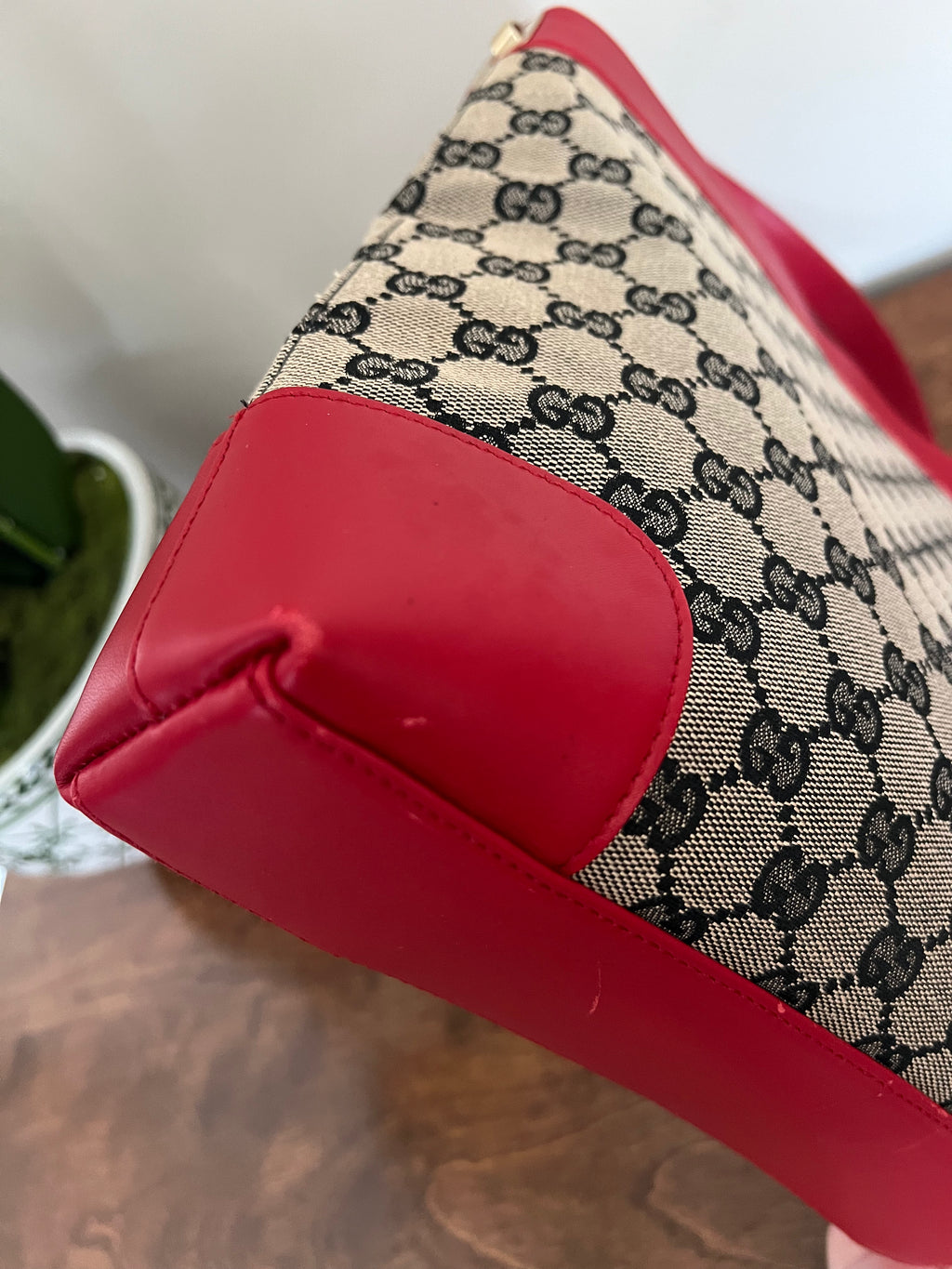 Gucci GG Supreme Canvas Shoulder Bag with Red Leather Trim
