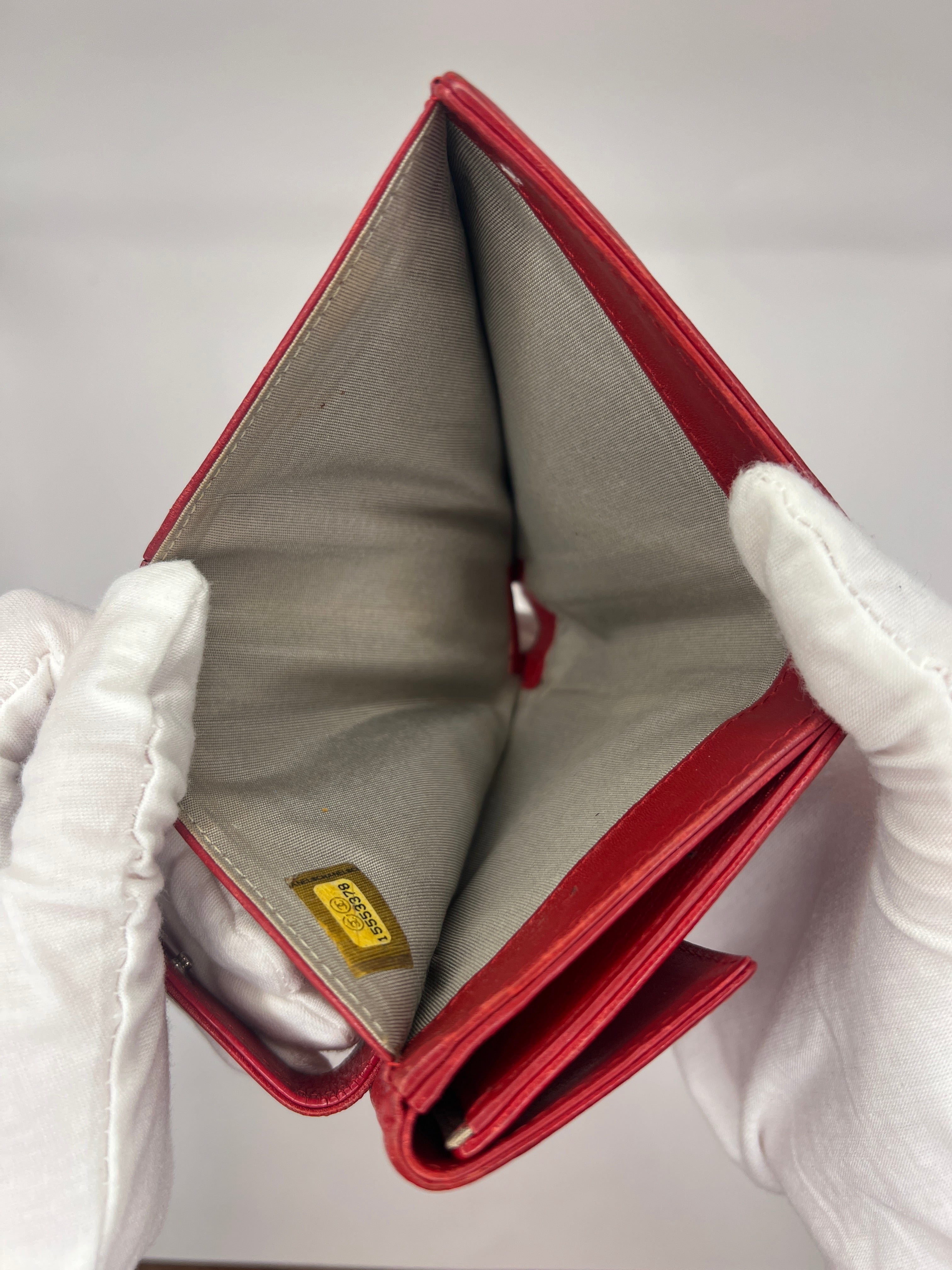 Chanel Caviar Sevruga French Compact Wallet Red