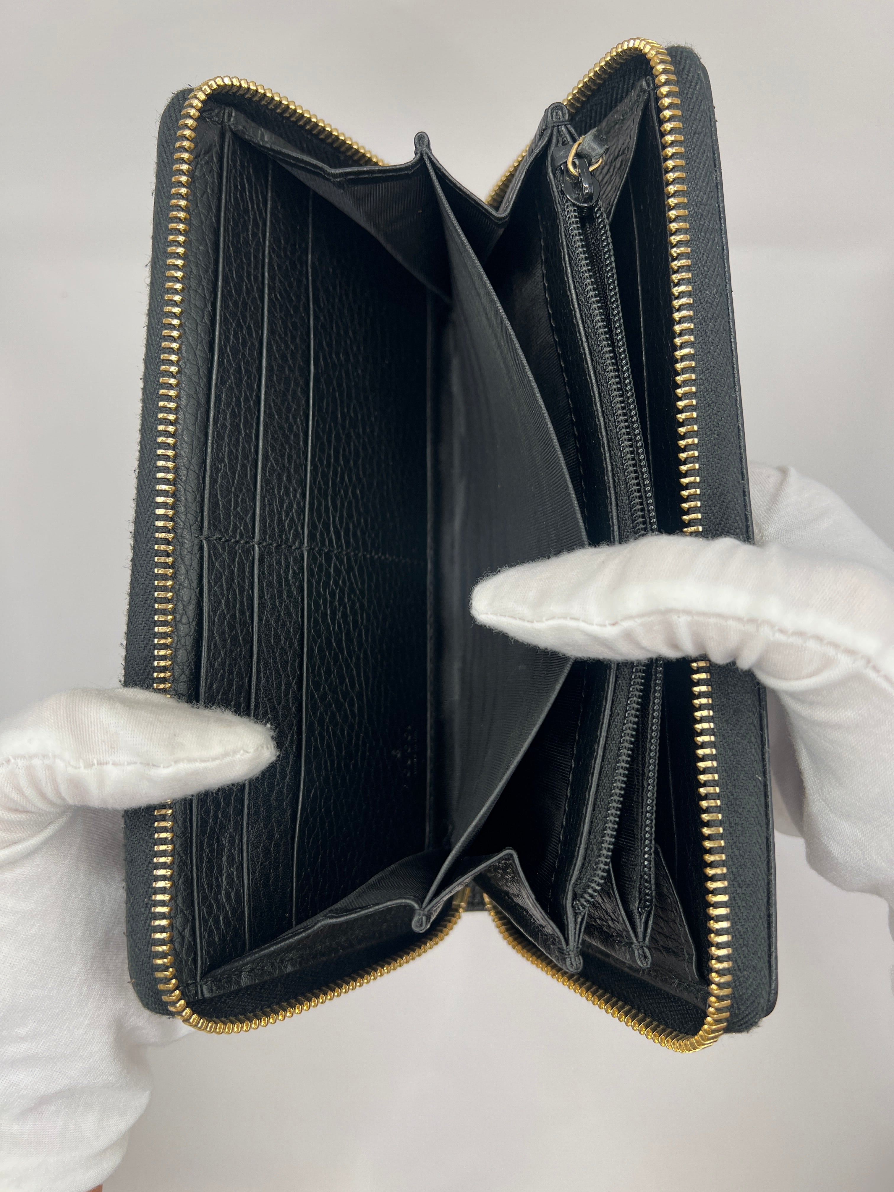 Gucci GG Zip-Around Wallet Black Pebbled Leather