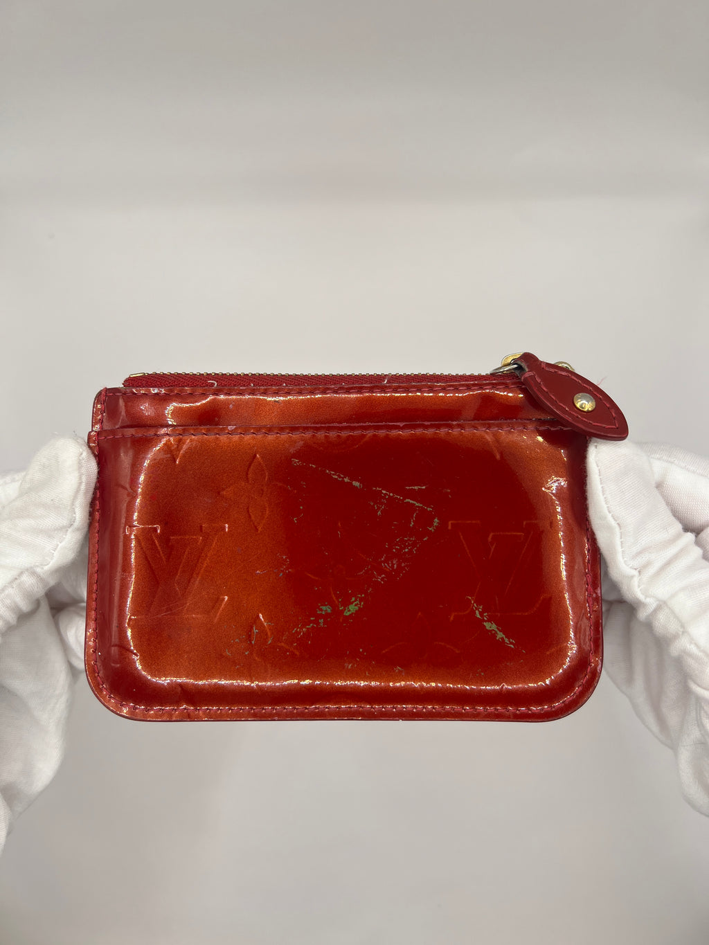 Louis Vuitton Pochette Key Cles Monogram Vernis Coin Case Red
