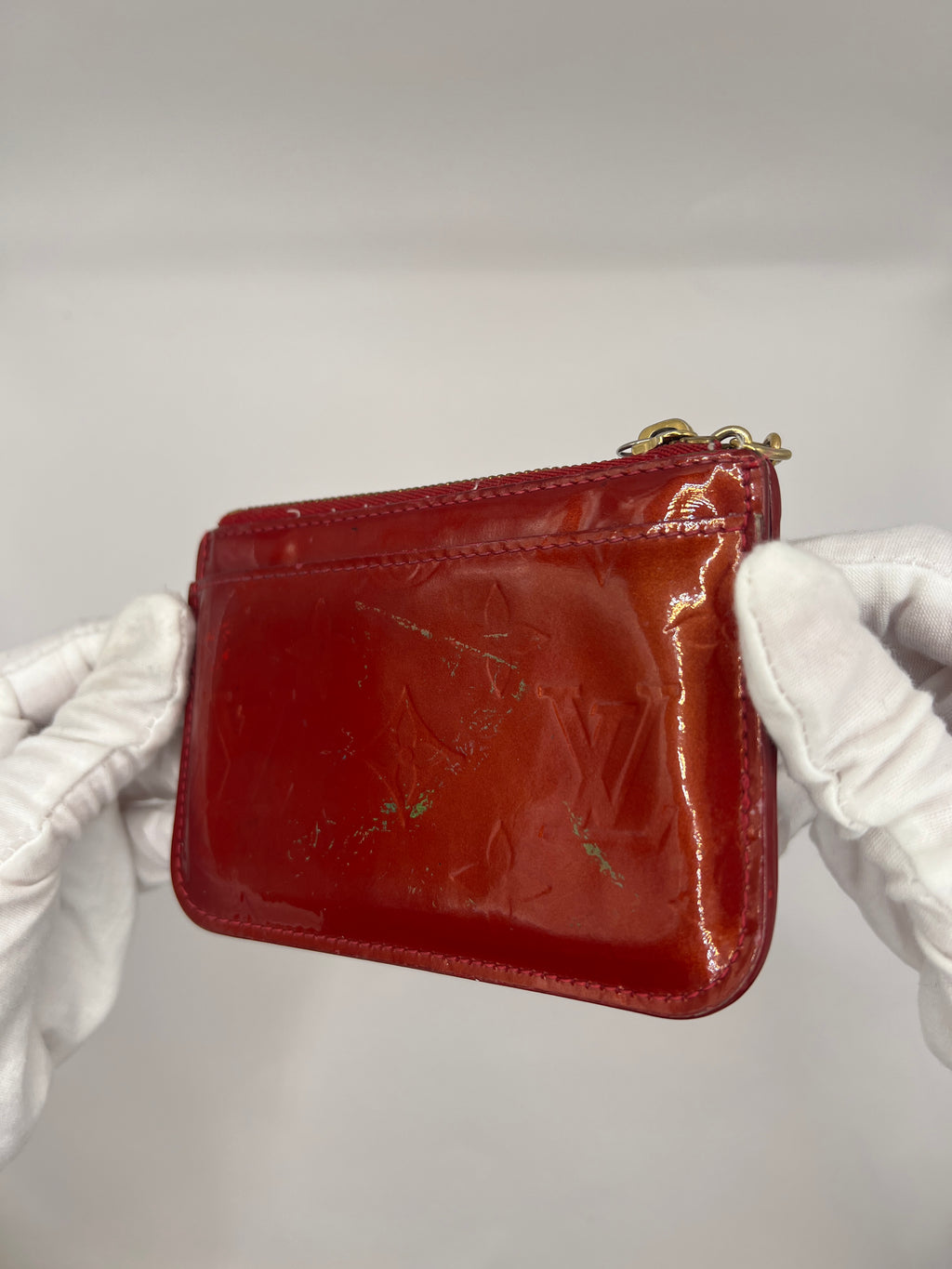 Louis Vuitton Pochette Key Cles Monogram Vernis Coin Case Red