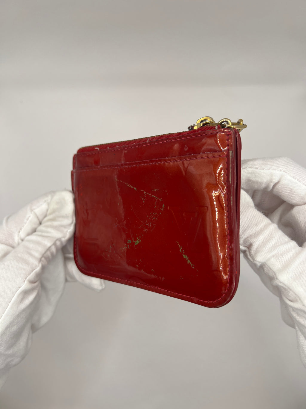 Louis Vuitton Pochette Key Cles Monogram Vernis Coin Case Red