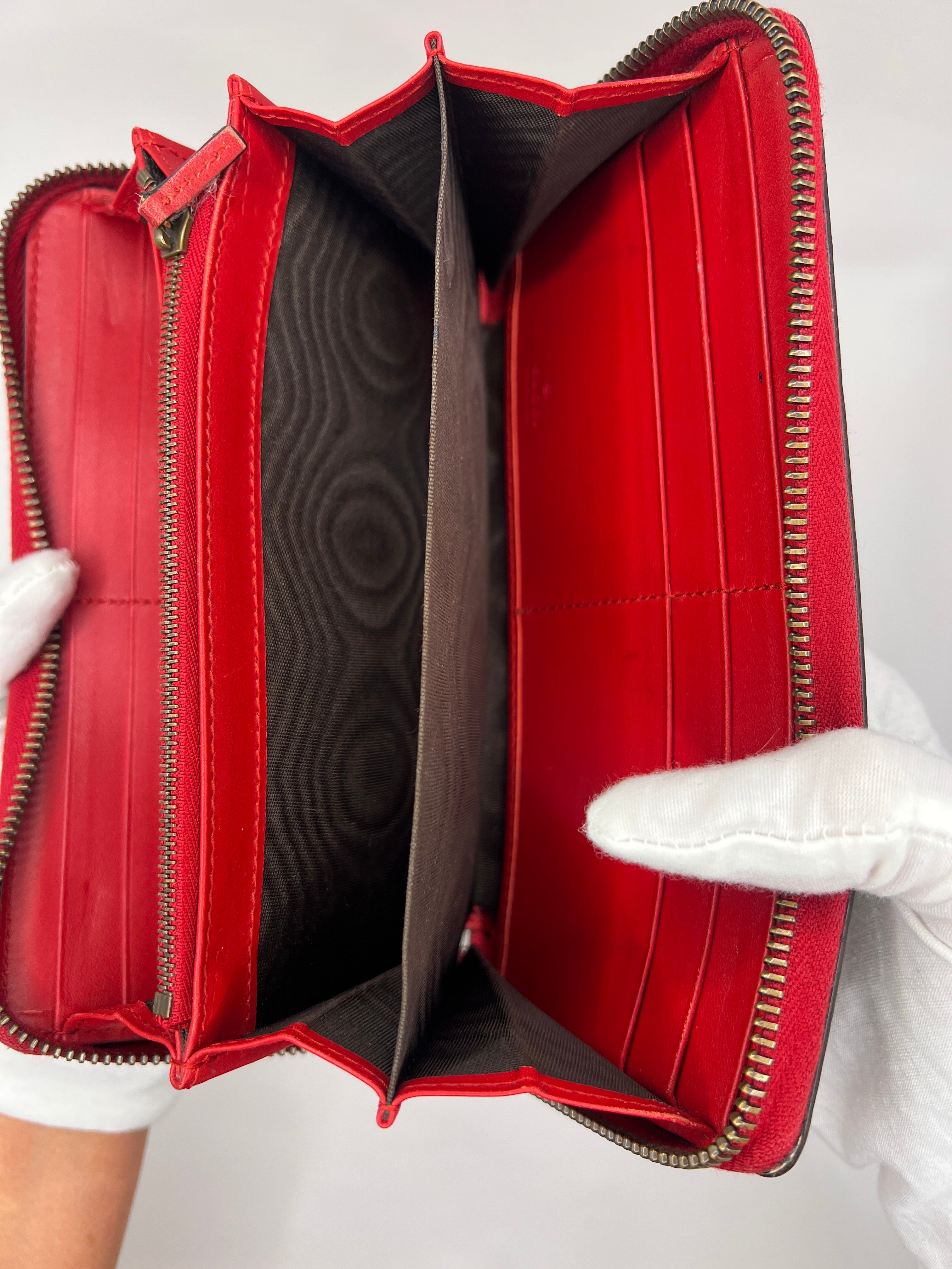 Gucci GG Supreme Cherry Zip-Around Long Wallet