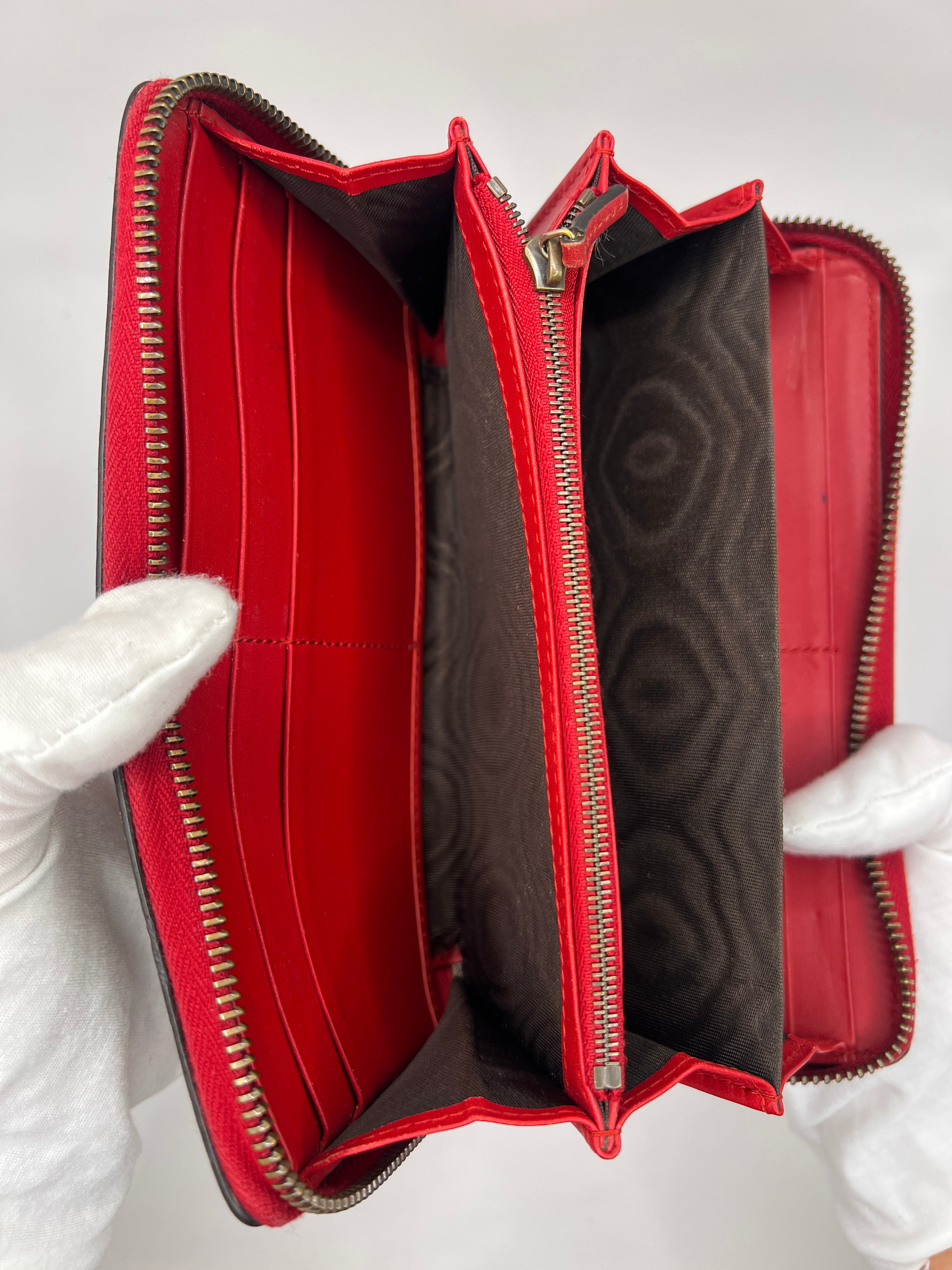 Gucci GG Supreme Cherry Zip-Around Long Wallet