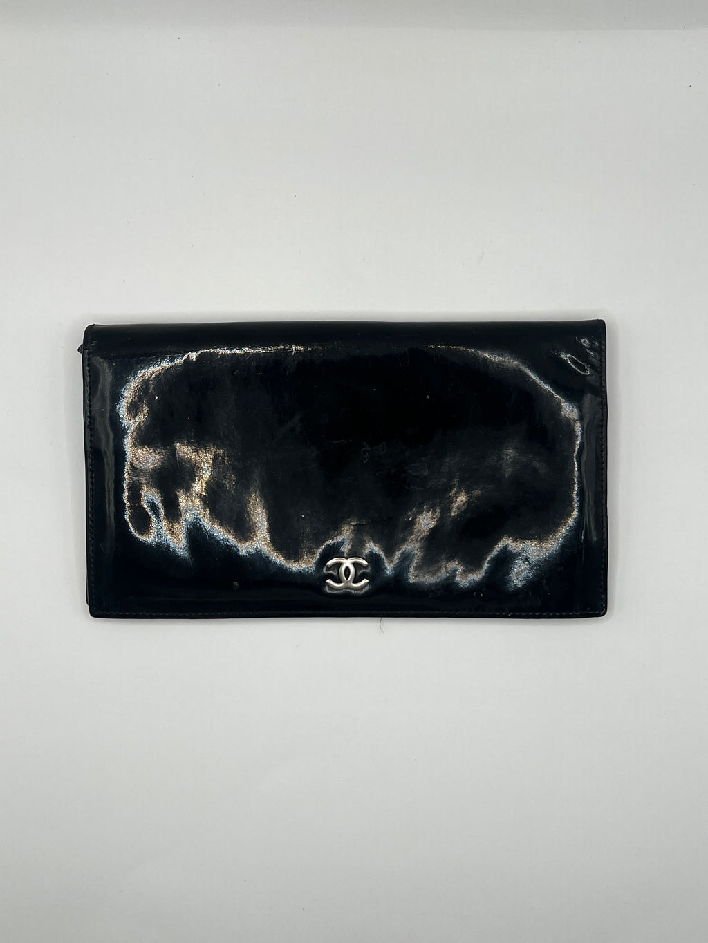 Chanel Vintage Patent Leather Long Wallet (2000–2002 Series)