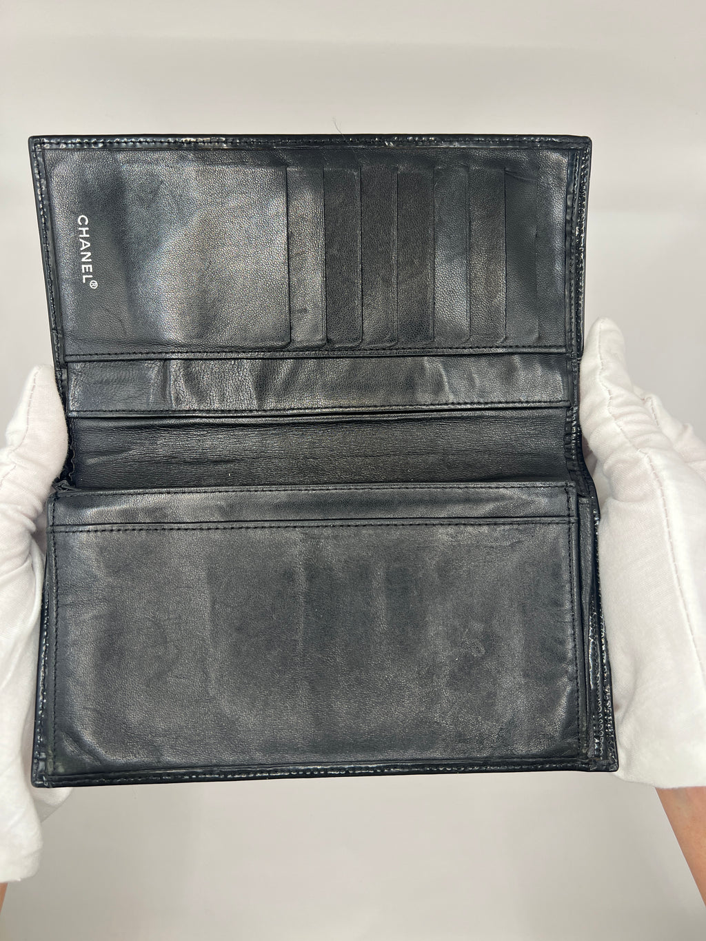 Chanel Vintage Patent Leather Long Wallet (2000–2002 Series)