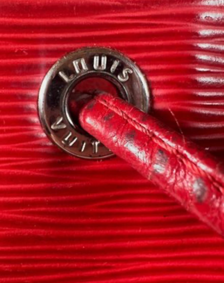 Louis Vuitton Petit Noé Bucket Bag