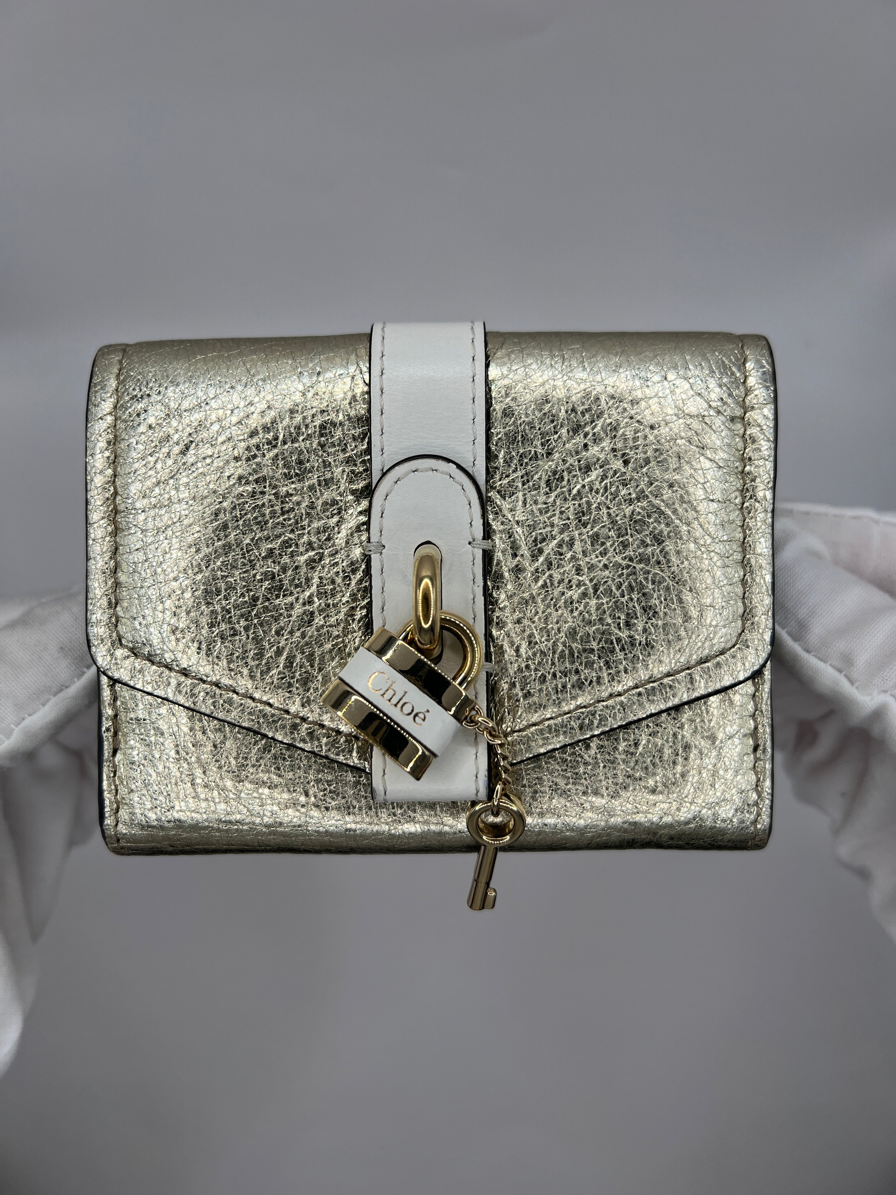 Chloe Mini Aby Wallet Light Gold