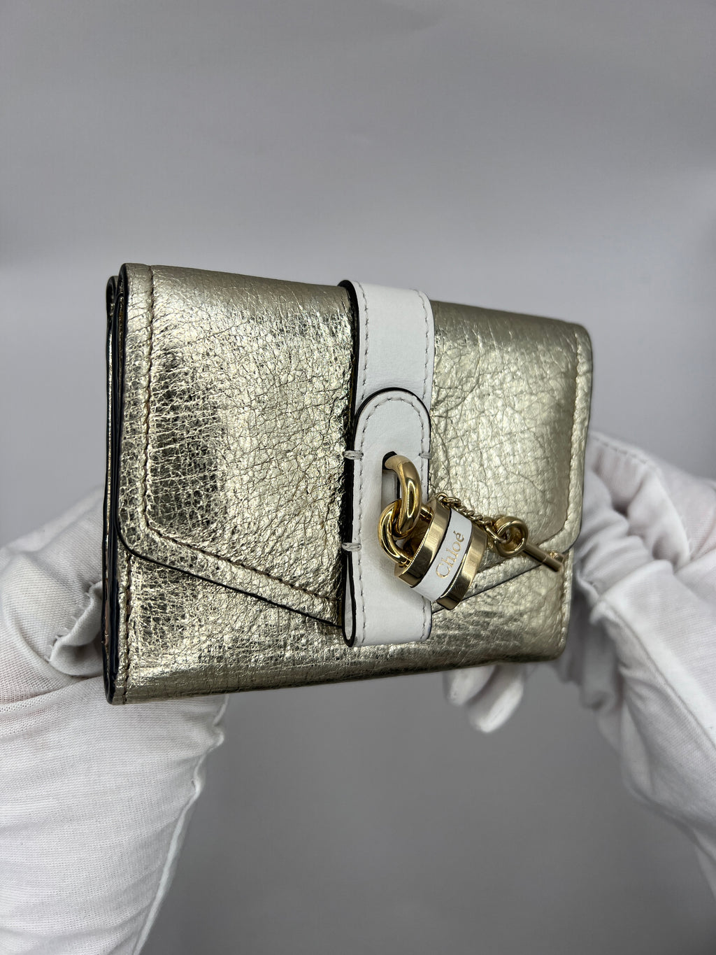 Chloe Mini Aby Wallet Light Gold