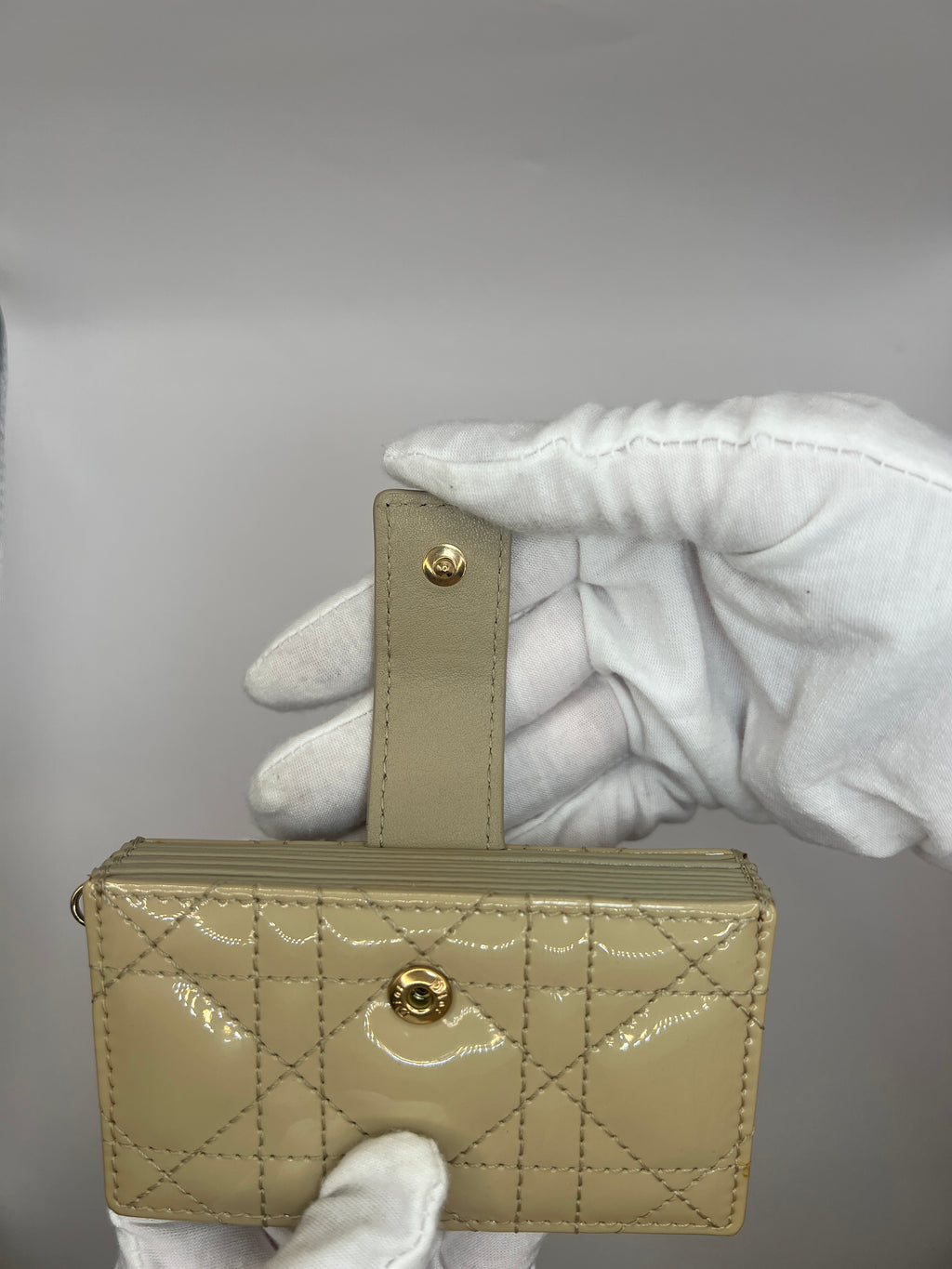 Lady Dior “Jasmine” Card Holder – Sand-Colored Patent Cannage Calfskin