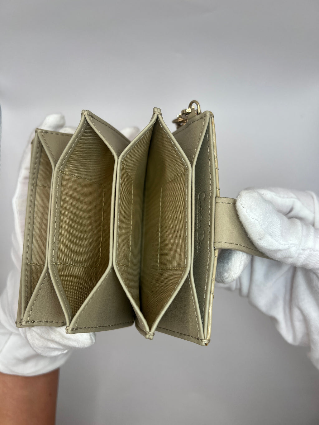 Lady Dior “Jasmine” Card Holder – Sand-Colored Patent Cannage Calfskin