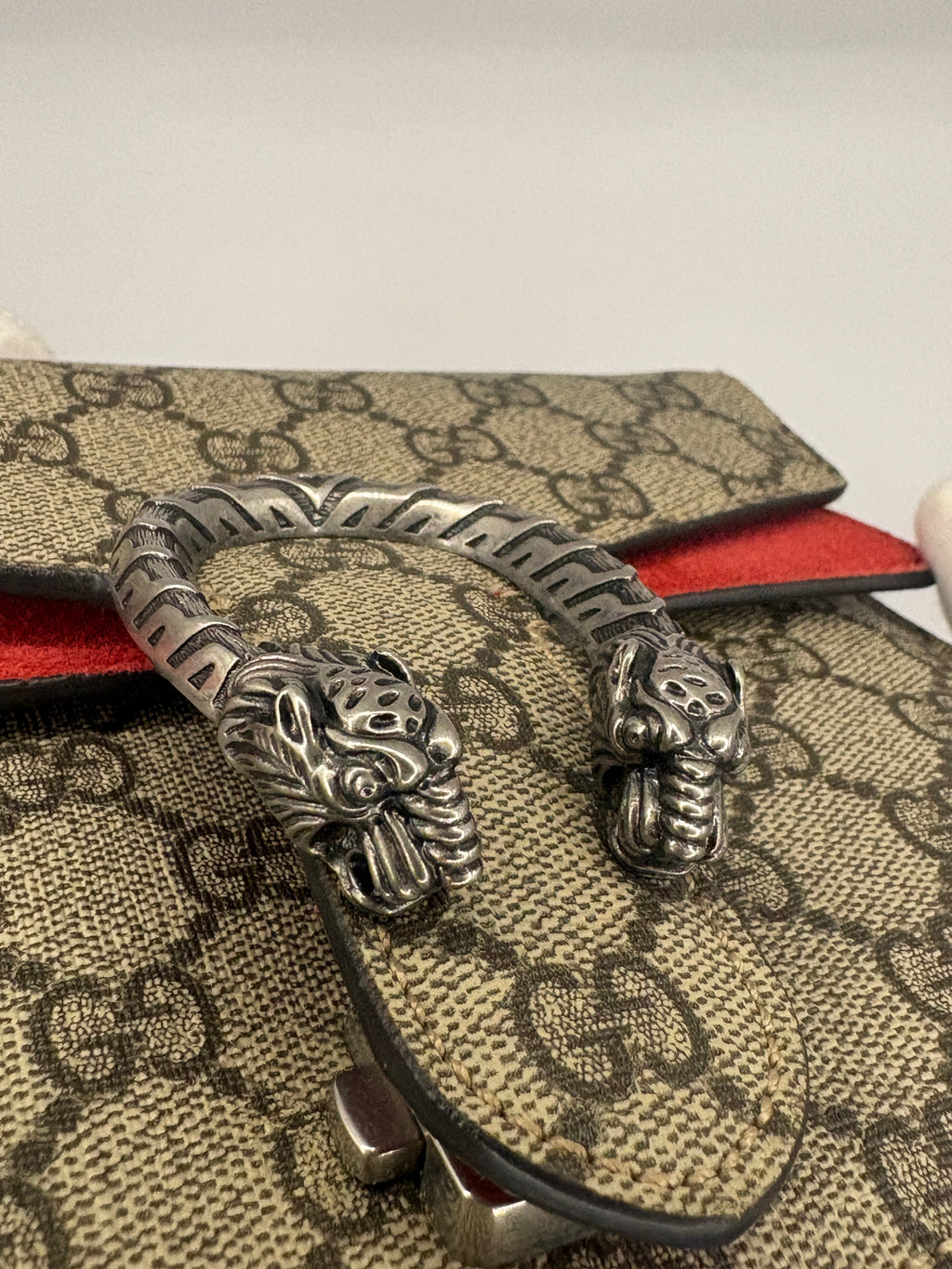 Gucci Dionysus GG Supreme Shoulder Bag