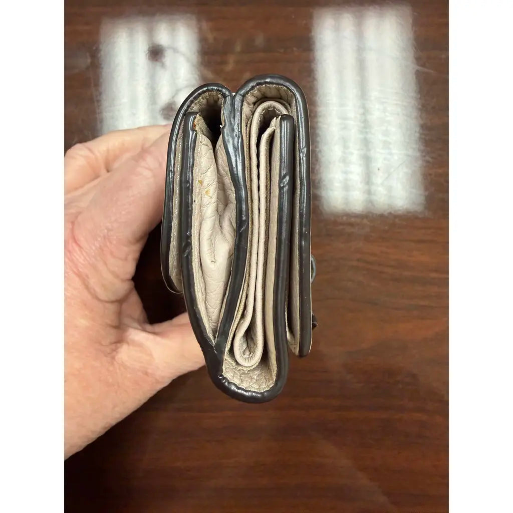 Chloé Alphabet Trifold Wallet in Cement Beige