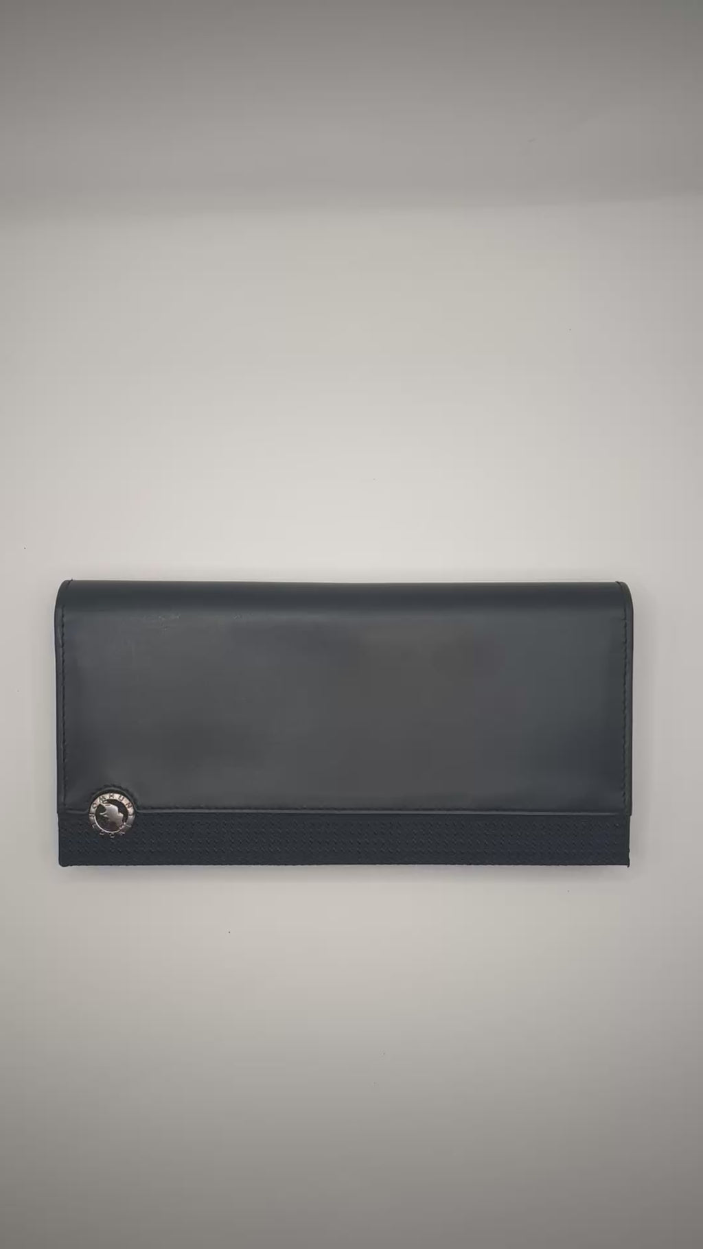 Hunting World Black Leather Continental Wallet