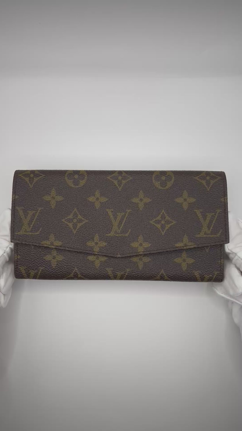 Louis Vuitton Monogram Long Wallet – Vintage